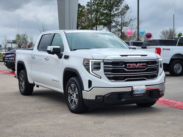 Used 2026 GMC Sierra 1500 SLT RWD image 3