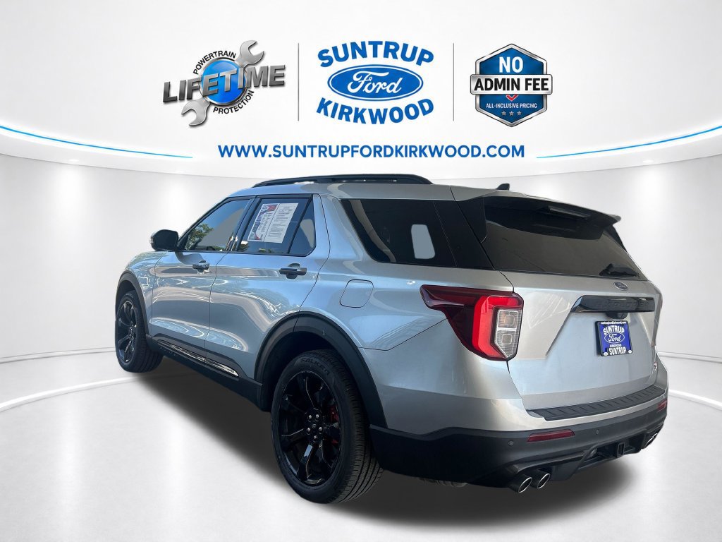 Certified 2023 Ford Explorer ST w/ Equipment Group 401A AWD/4WD image 3