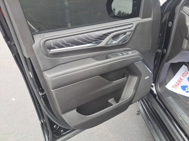 Used 2023 GMC Yukon Denali image 11