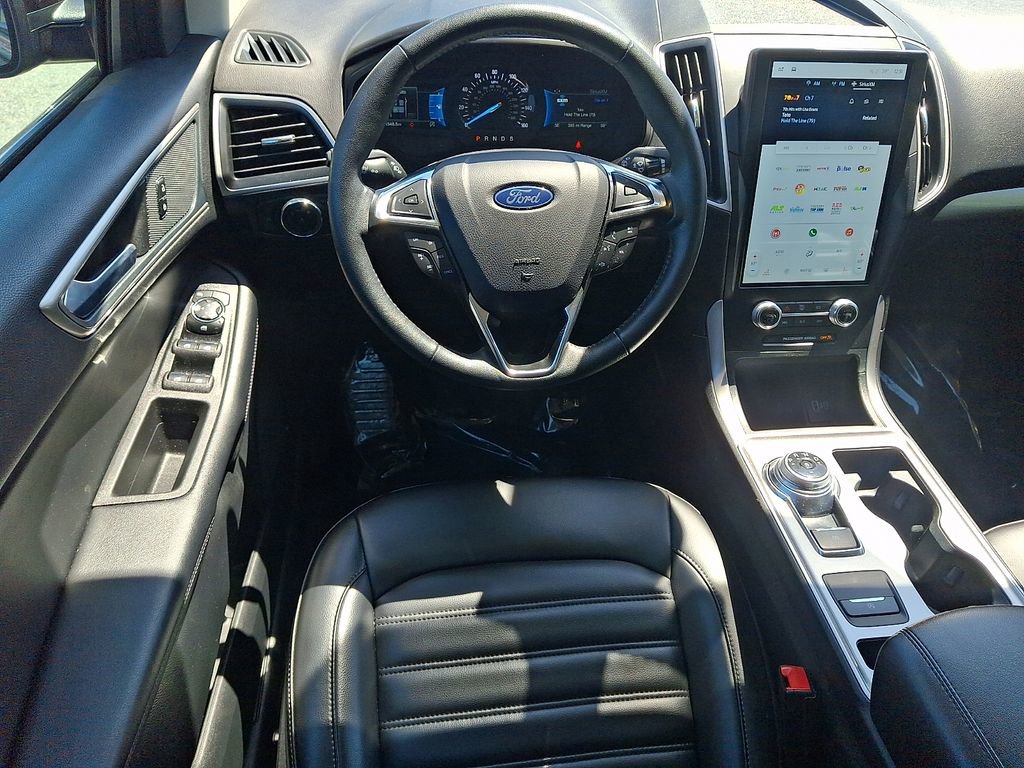 Certified 2024 Ford Edge SEL AWD/4WD image 11