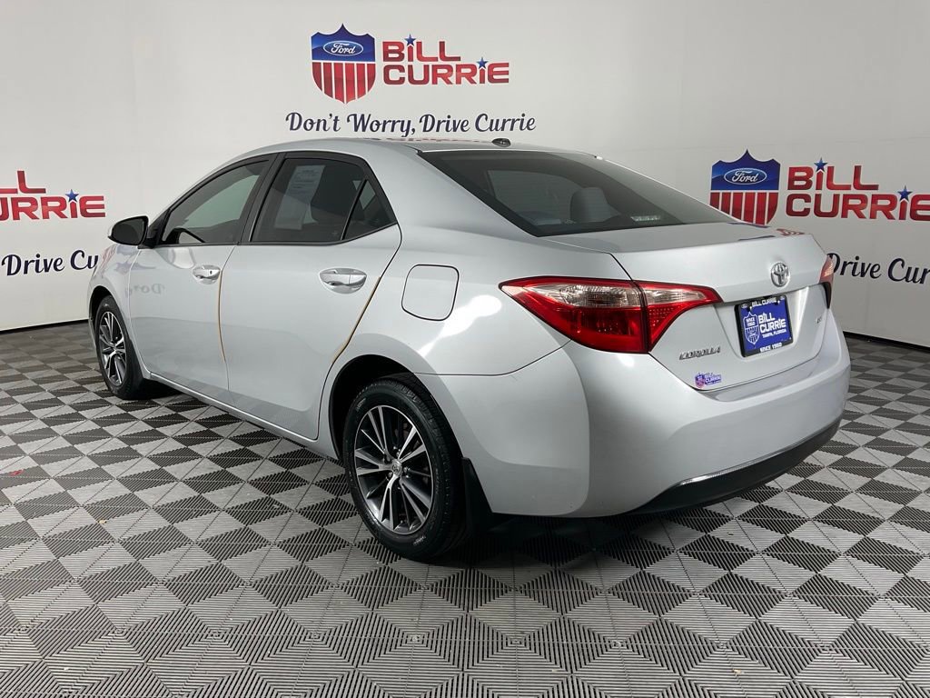 Used 2018 Toyota Corolla LE w/ LE Premium Package image 3