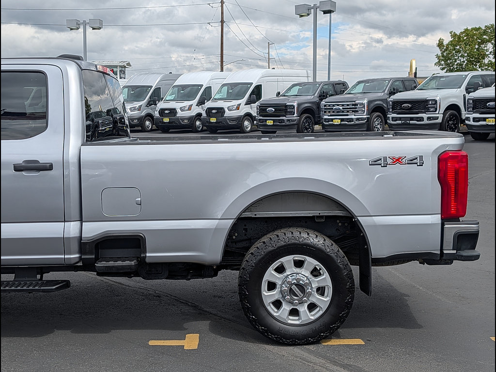Certified 2024 Ford F350 XLT AWD/4WD image 10