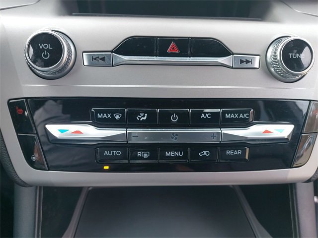 Certified 2023 Ford Explorer XLT w/ Equipment Group 202A image 24