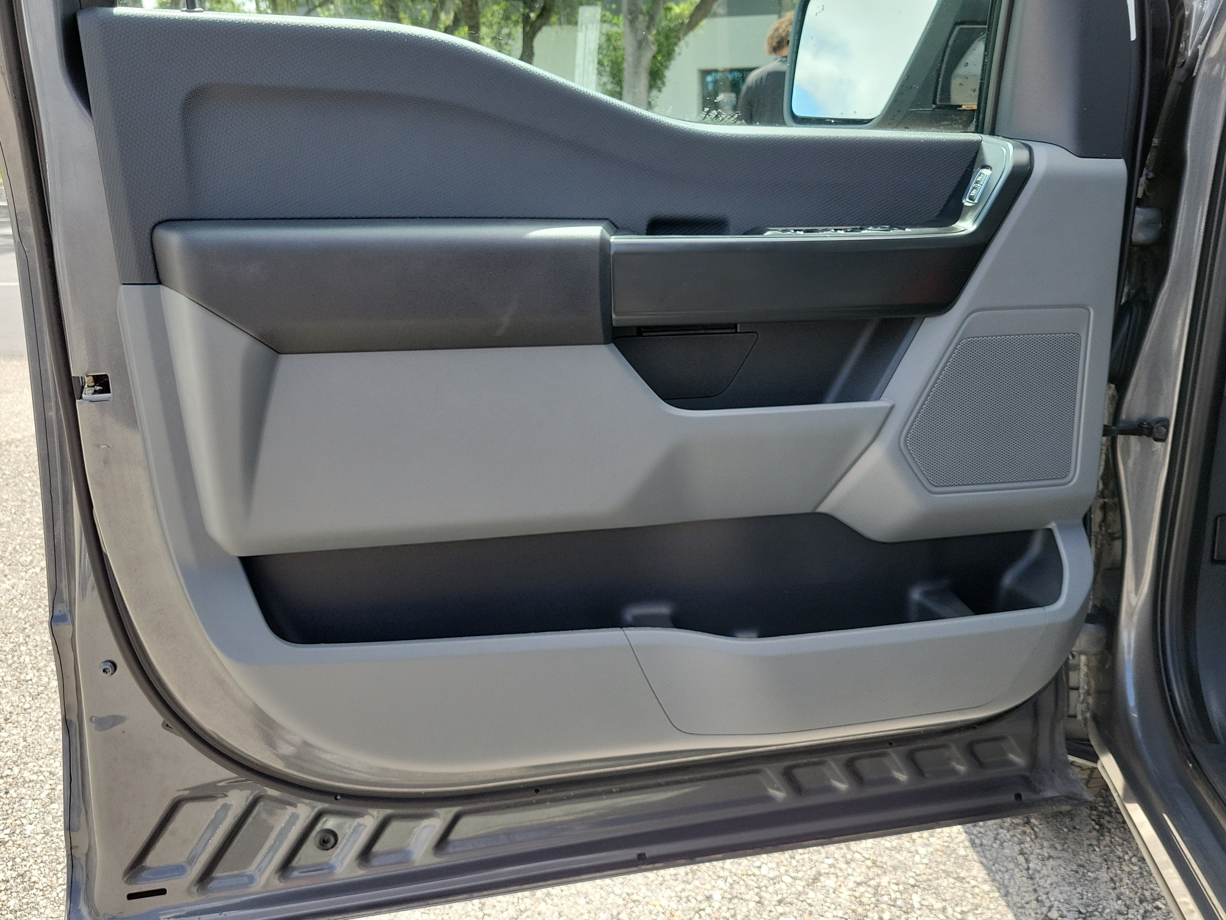 Certified 2025 Ford F150 XL AWD/4WD image 17