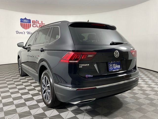 Used 2020 Volkswagen Tiguan SE w/ Panoramic Sunroof Package image 5