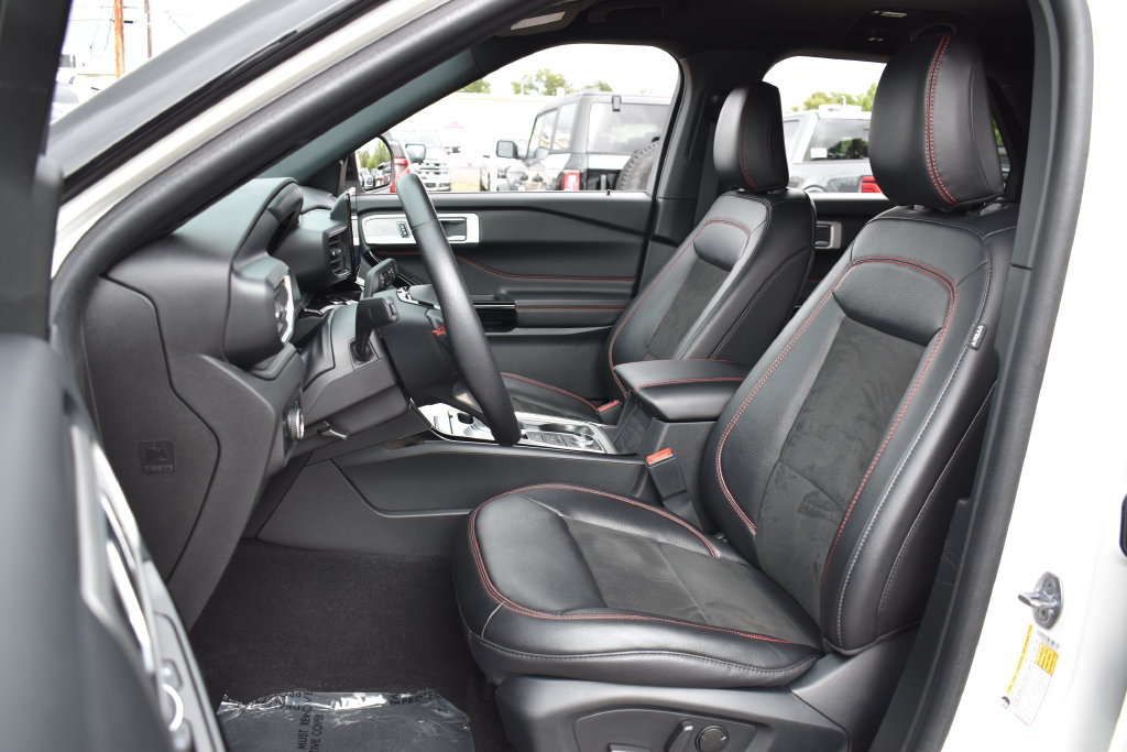 Certified 2023 Ford Explorer ST-Line AWD/4WD image 27