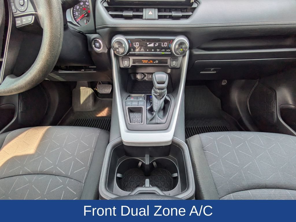 Used 2022 Toyota RAV4 XLE w/ Convenience Package FWD image 23