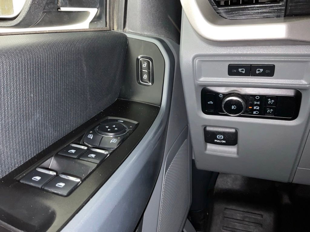 Certified 2023 Ford F150 XLT w/ Trailer Tow Package AWD/4WD image 19