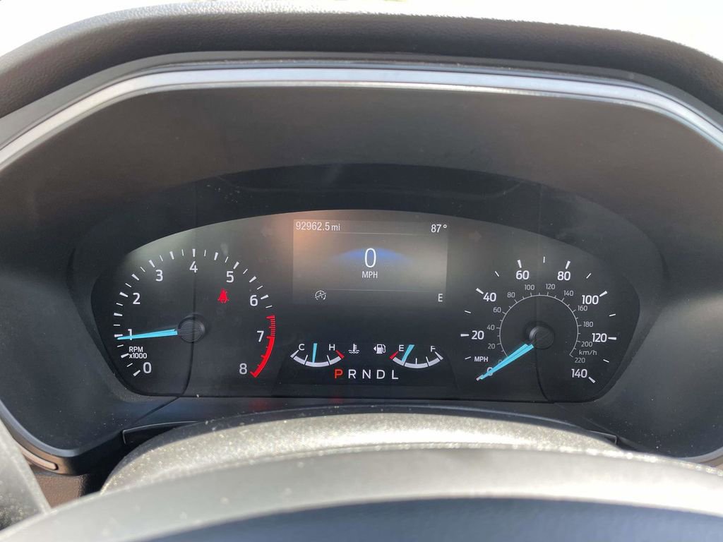 Certified 2020 Ford Escape SE image 30