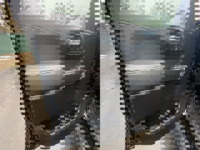 Used 2021 GMC Sierra 1500 AT4 w/ AT4 Premium Package image 12