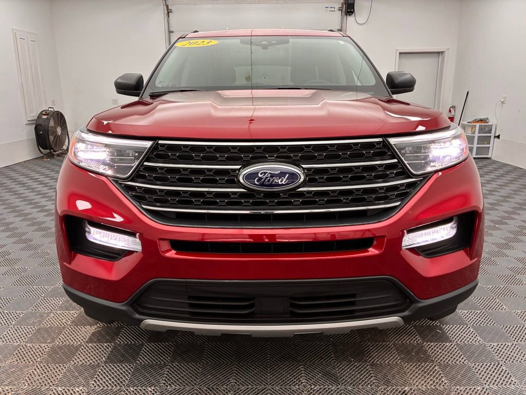 Certified 2023 Ford Explorer XLT w/ Equipment Group 202A image 8