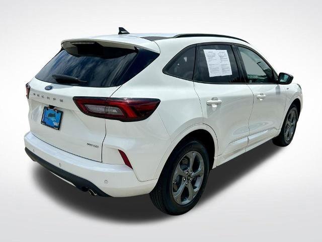 Certified 2023 Ford Escape ST-Line w/ Tech Pack #1 AWD/4WD image 3