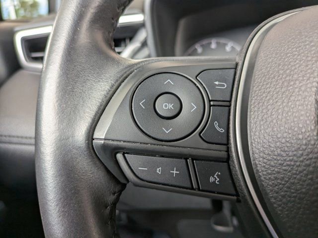 Used 2023 Toyota Corolla Cross LE w/ Moonroof Package image 22