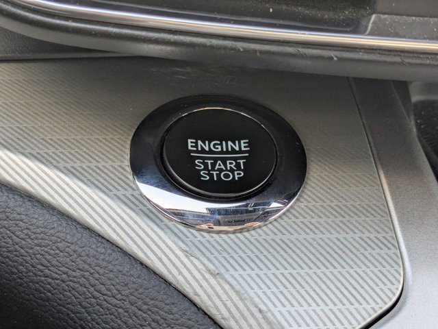 Certified 2022 Ford Explorer XLT w/ Equipment Group 202A image 31