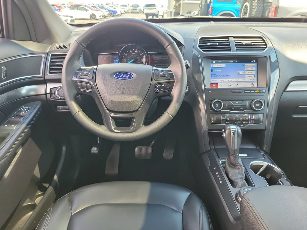 Certified 2019 Ford Explorer XLT w/ Equipment Group 202A AWD/4WD image 12