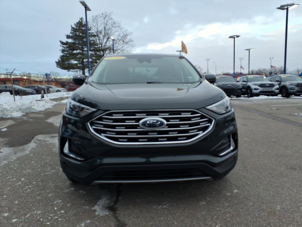 Certified 2022 Ford Edge SEL image 2