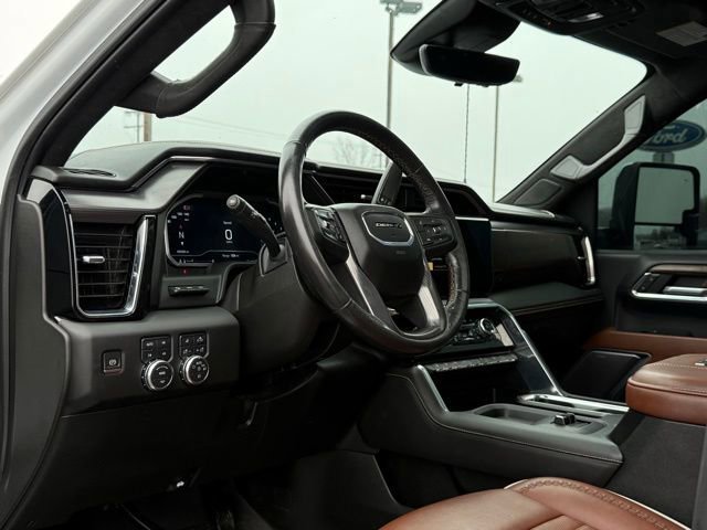 Used 2024 GMC Sierra 2500 Denali Ultimate image 28