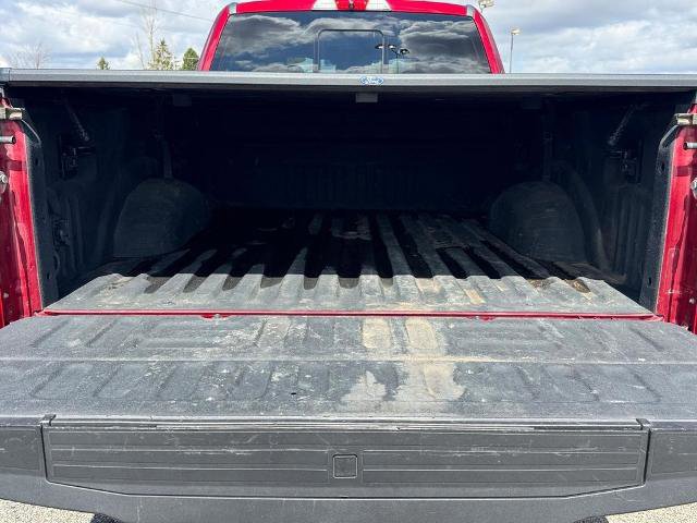 Certified 2017 Ford F350 Platinum w/ Platinum Ultimate Package AWD/4WD image 6