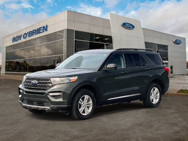 Certified 2023 Ford Explorer XLT w/ Equipment Group 202A AWD/4WD image 1