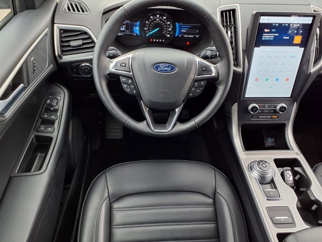Certified 2024 Ford Edge SEL w/ Convenience Package AWD/4WD image 6