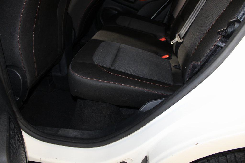 Certified 2021 Ford EcoSport SE w/ SE Appearance Package image 11