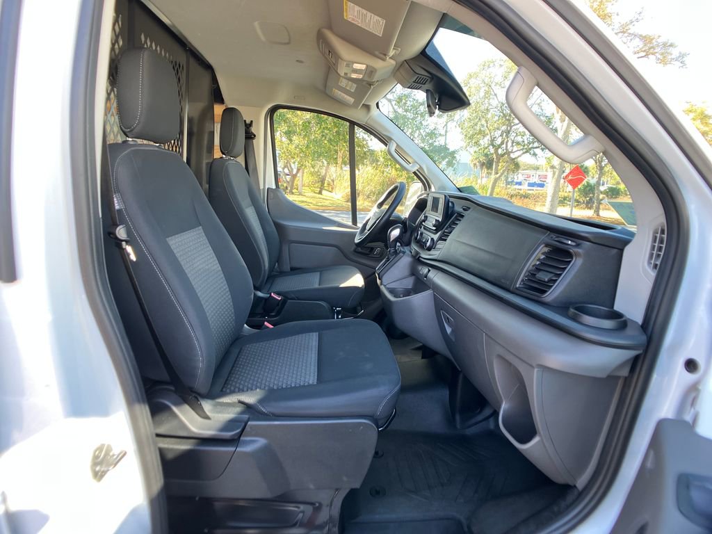 Certified 2024 Ford Transit 250 Low Roof w/ Exterior Upgrade Package image 7