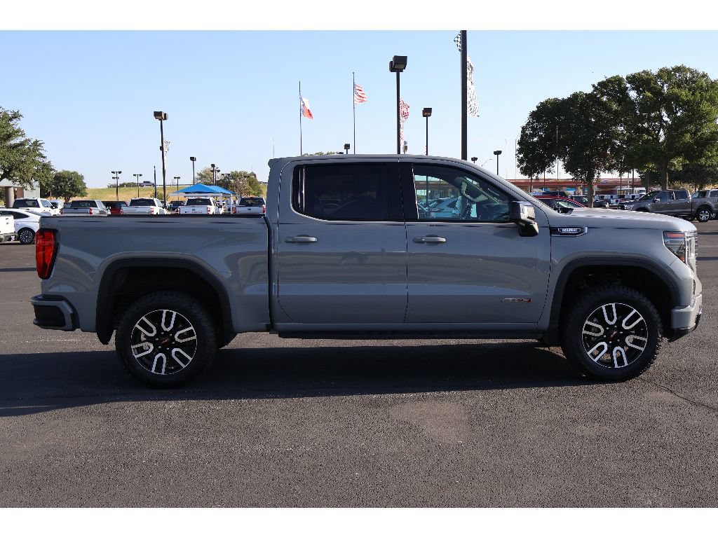 Used 2024 GMC Sierra 1500 AT4 w/ Technology Package AWD/4WD image 15