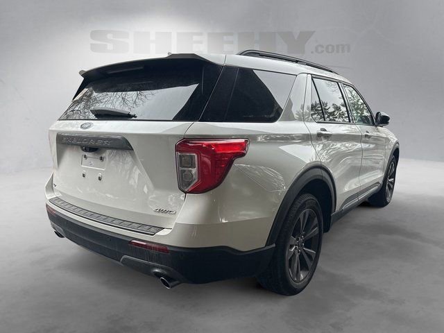 Certified 2023 Ford Explorer XLT w/ Equipment Group 202A image 5
