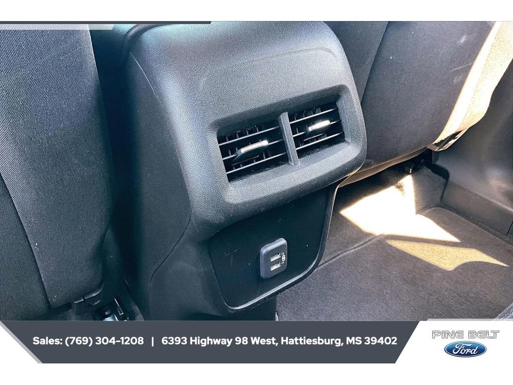 Used 2022 Chevrolet Equinox LS image 23
