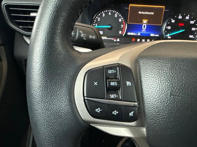 Certified 2023 Ford Explorer XLT RWD image 12