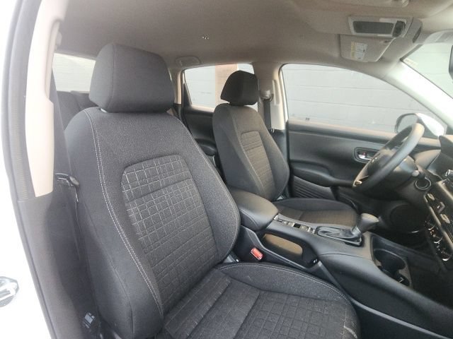 Used 2025 Honda HR-V LX image 10