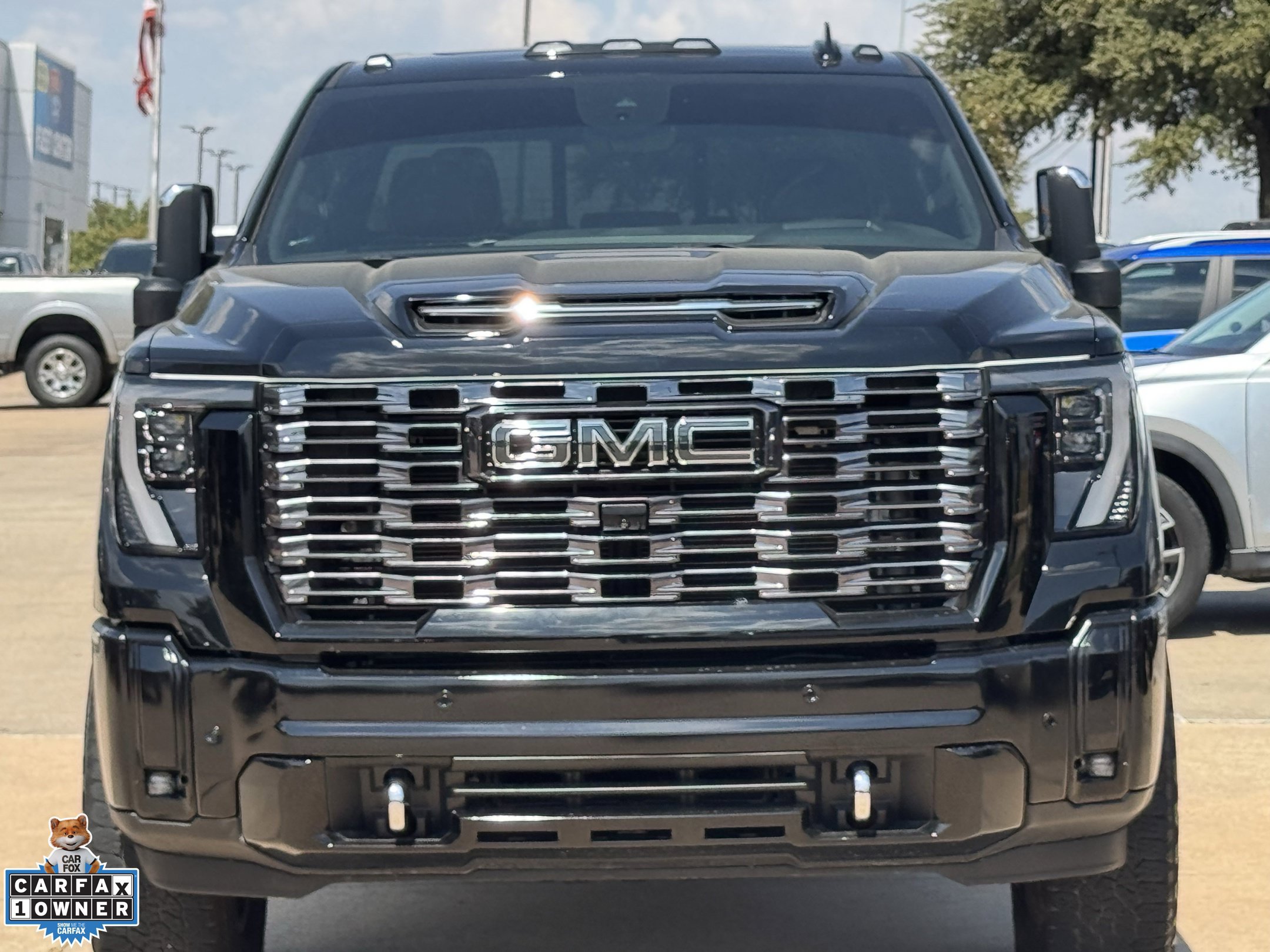 Used 2025 GMC Sierra 2500 Denali Ultimate AWD/4WD image 9
