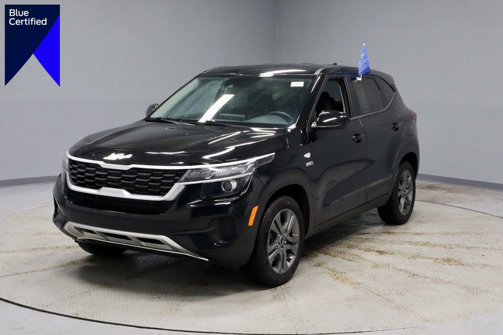 Used 2023 Kia Seltos LX image 1