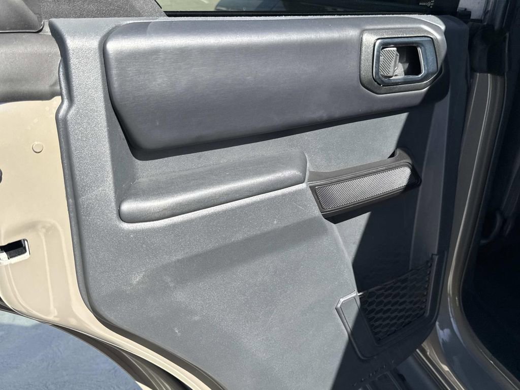 Certified 2025 Ford Bronco Outer Banks AWD/4WD image 18