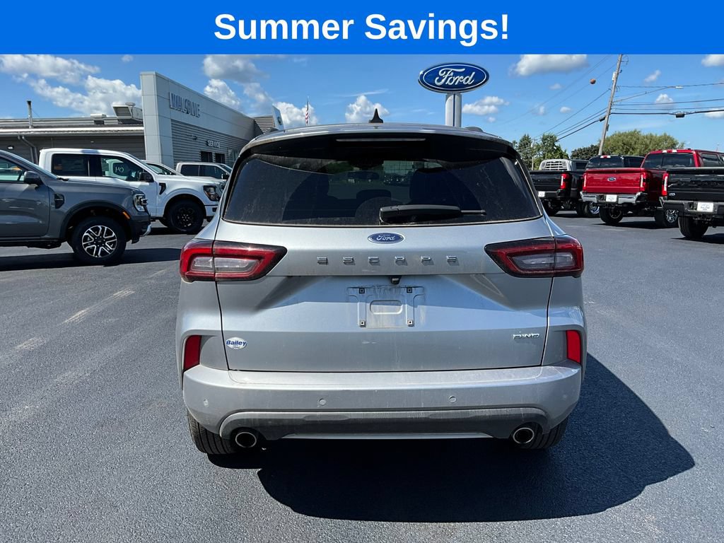 Certified 2023 Ford Escape ST-Line w/ Tech Pack #1 AWD/4WD image 6