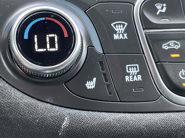 Used 2025 Chevrolet Malibu LT FWD image 24