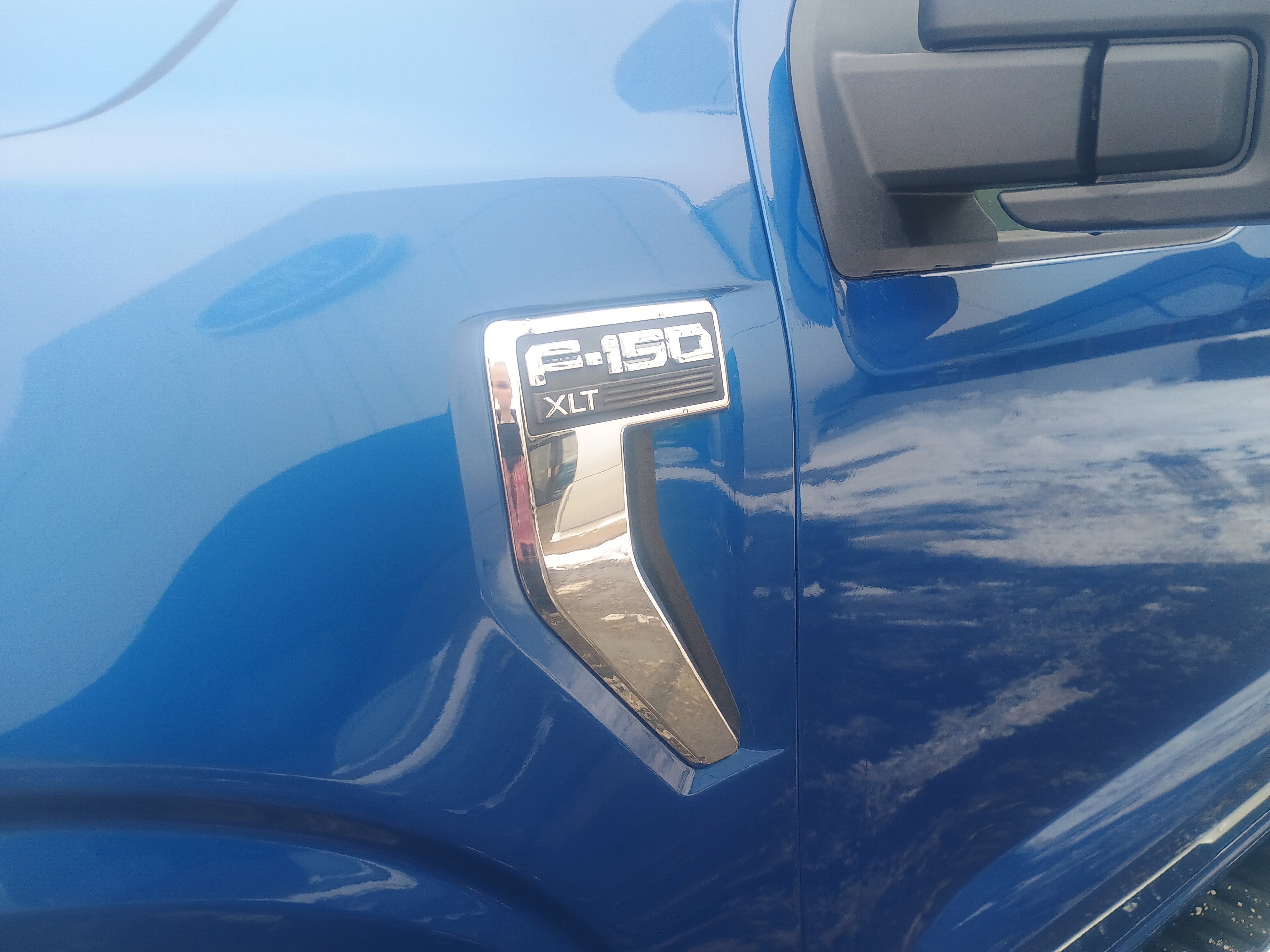 Certified 2025 Ford F150 XLT w/ Equipment Group 301A Standard image 8