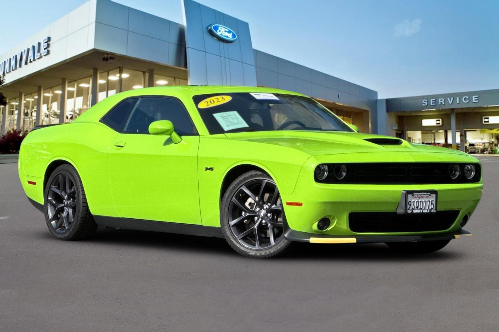Used 2023 Dodge Challenger R/T w/ Plus Package RWD video 2