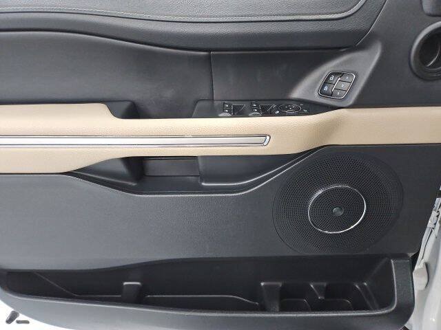 Certified 2022 Ford Expedition Max Limited AWD/4WD image 11