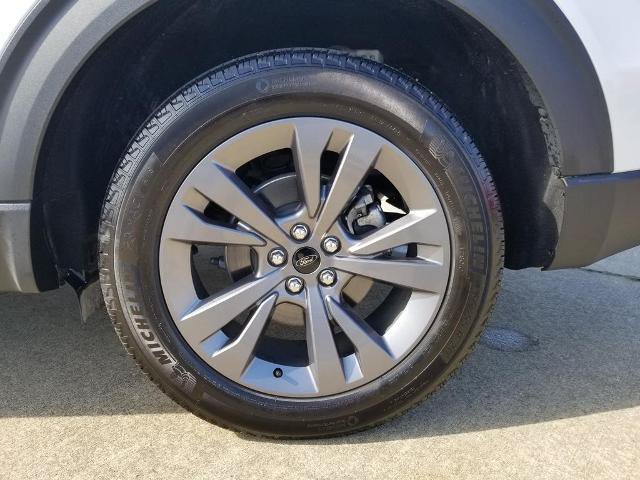 Certified 2024 Ford Explorer XLT w/ Equipment Group 202A AWD/4WD image 10