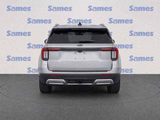 Certified 2025 Ford Explorer Platinum RWD image 6