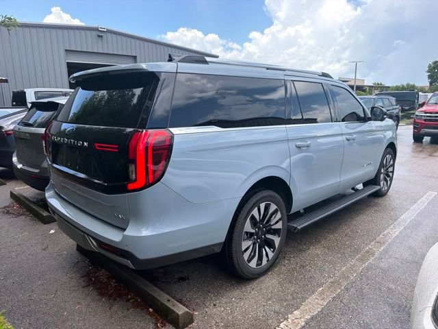 Certified 2026 Ford Expedition Max Platinum w/ Driver's Package AWD/4WD image 3