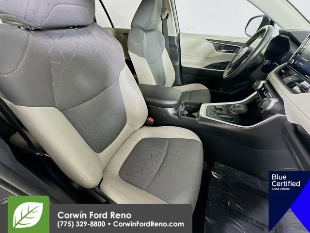 Used 2021 Toyota RAV4 XLE w/ Convenience Package AWD/4WD image 32
