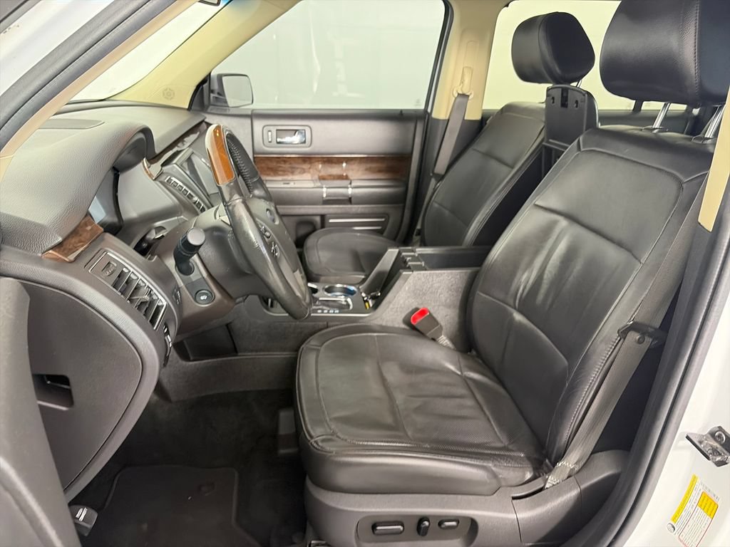 Certified 2019 Ford Flex Limited AWD/4WD image 11
