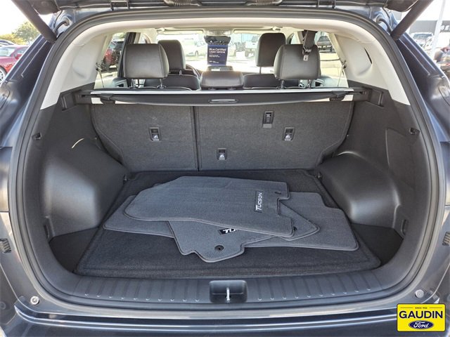 Used 2021 Hyundai Tucson Ultimate w/ Cargo Package image 14