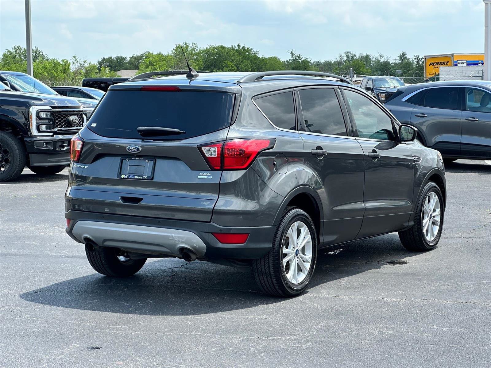 Certified 2019 Ford Escape SEL AWD/4WD image 3