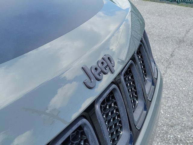 Used 2020 Jeep Compass Trailhawk w/ Cold Weather Group AWD/4WD image 8