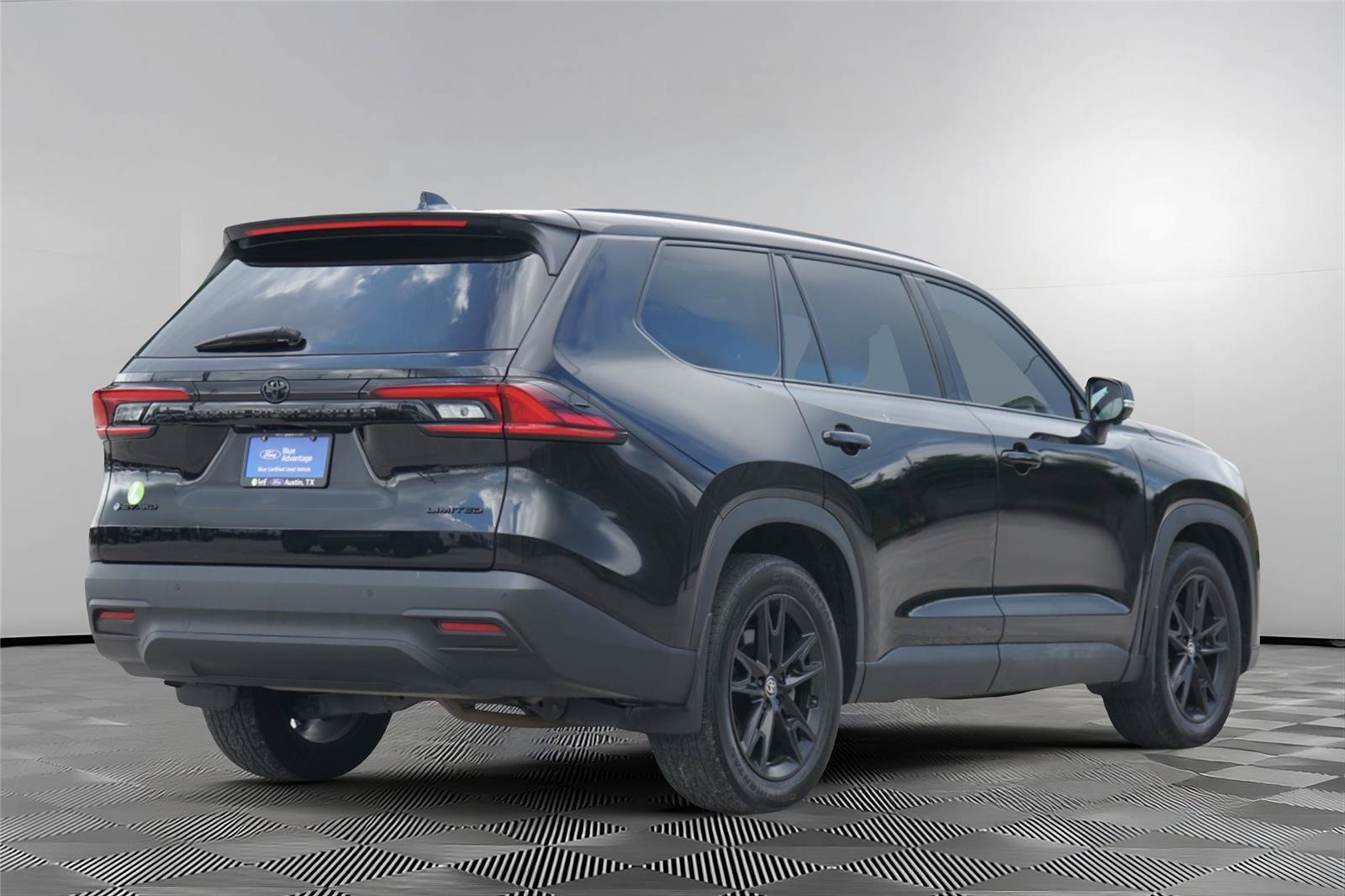 Used 2025 Toyota Grand Highlander AWD Hybrid image 5