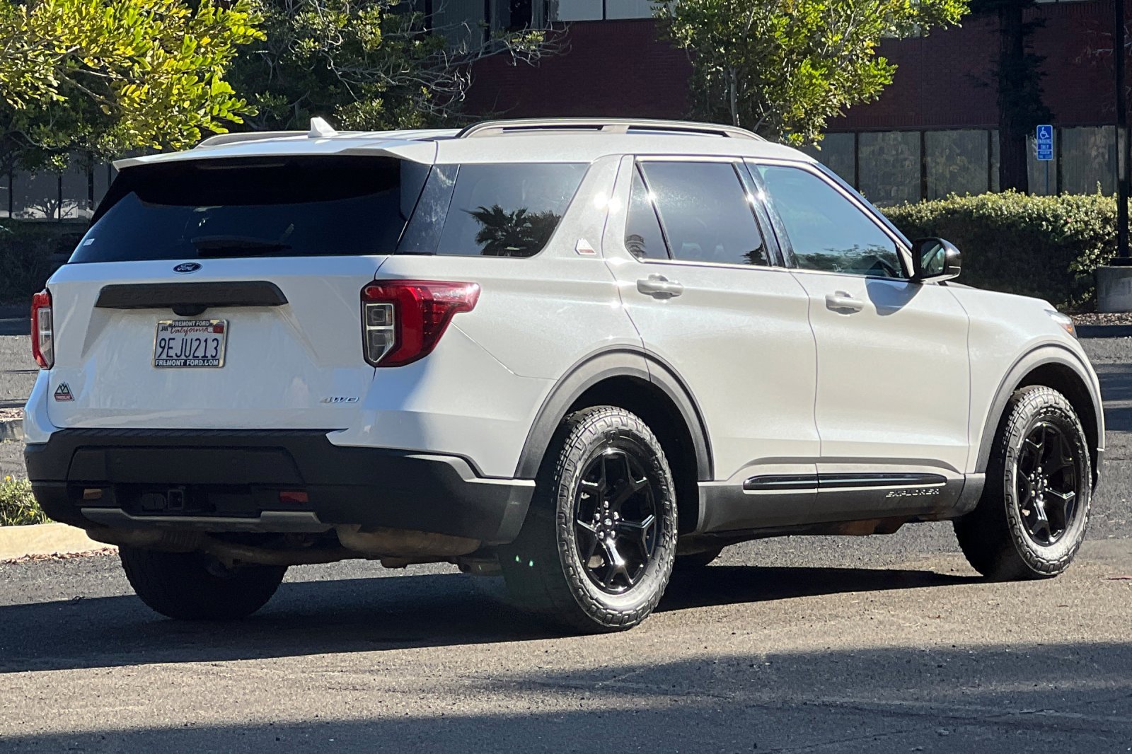Certified 2022 Ford Explorer Timberline w/ Timberline Technology Package image 3