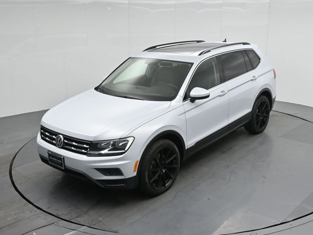 Used 2019 Volkswagen Tiguan SE w/ Panoramic Sunroof Package FWD image 36